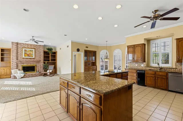 $949,000 | 3301 Queensbury Way West, Colleyville, TX 76034