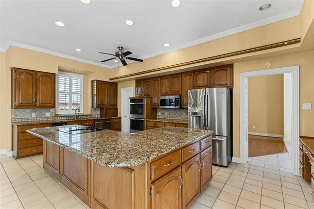 $949,000 | 3301 Queensbury Way West, Colleyville, TX 76034