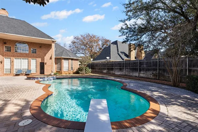 $949,000 | 3301 Queensbury Way West, Colleyville, TX 76034
