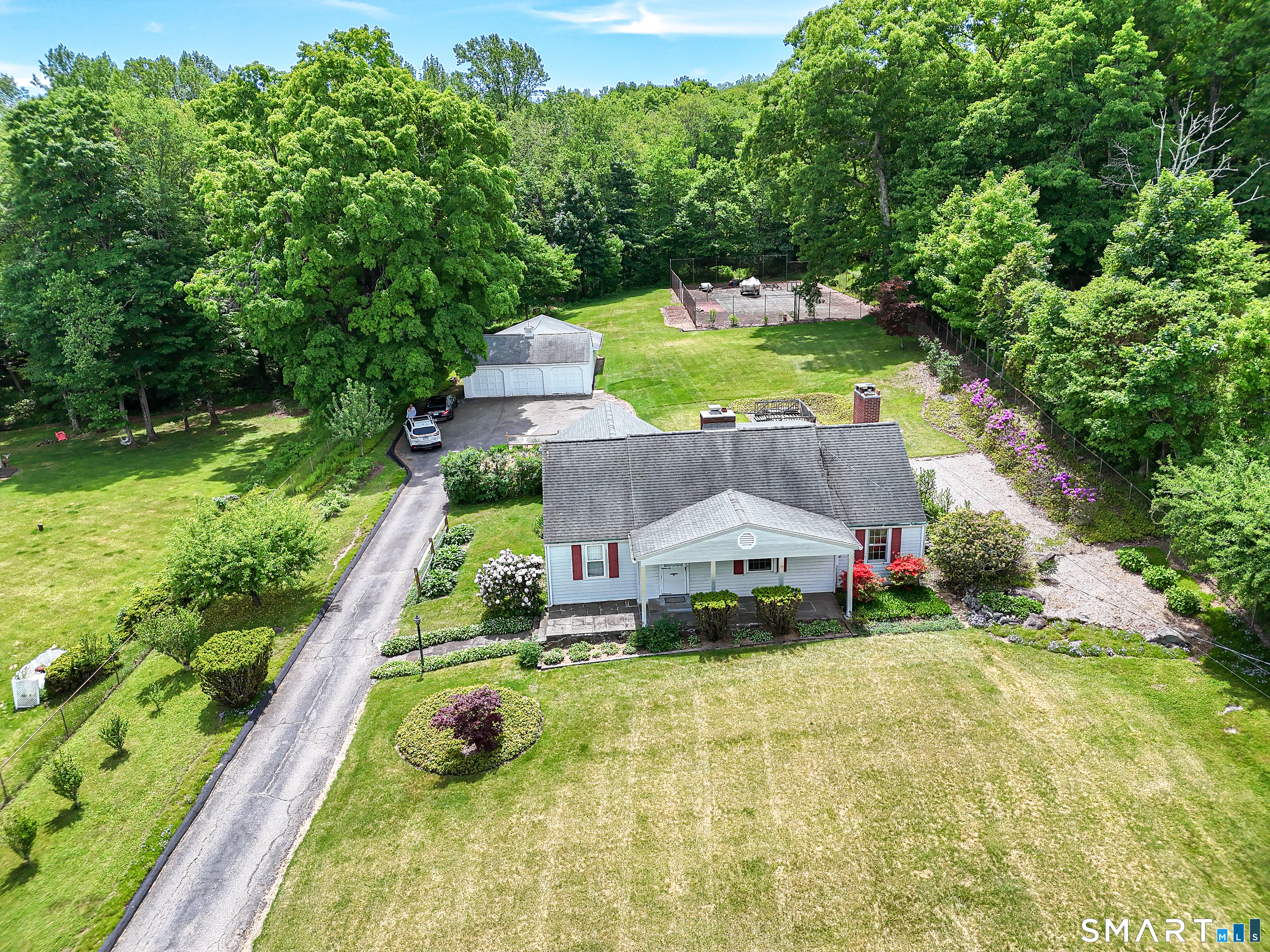 44 Summit Road Prospect, CT 06712 - Photo 37 of 40 a view of swimming pool with garden