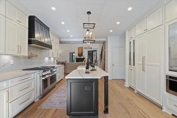 $1,699,000 | 425 River Oaks Road, Memphis, TN 38120