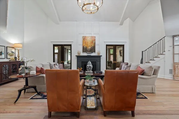 $1,699,000 | 425 River Oaks Road, Memphis, TN 38120