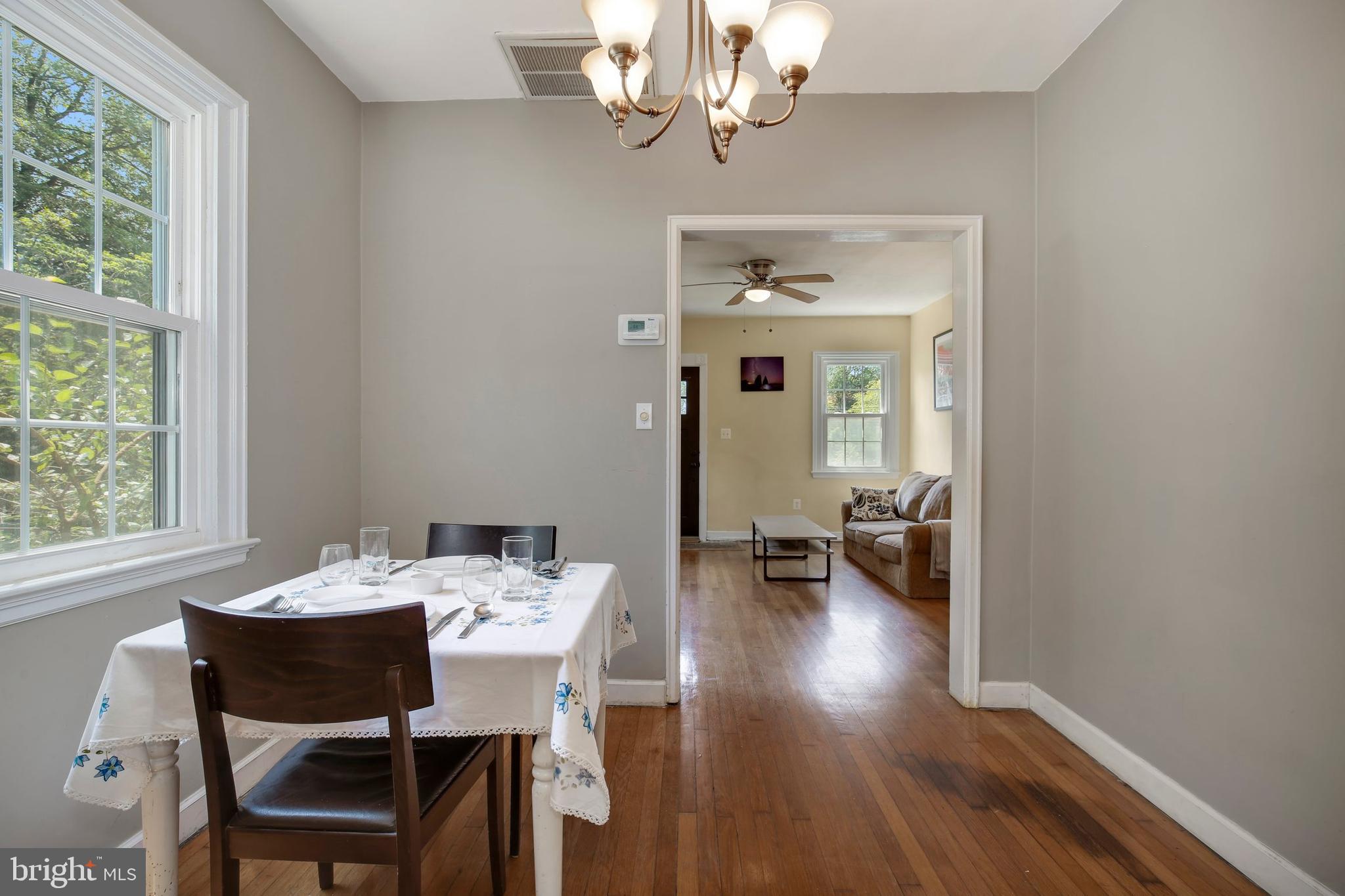 615 Wayne Avenue Silver Spring, MD 20910 - Photo 9 of 41 Gallery Image 9