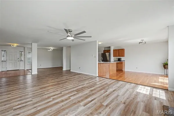 $379,900 | 1347 Harting Drive, Florissant, MO 63031