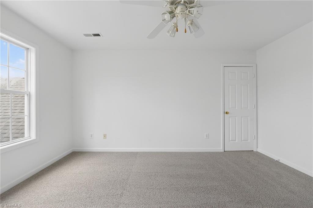 1846 Runner Stone Drive High Point, NC 27265 - Photo 18 of 31