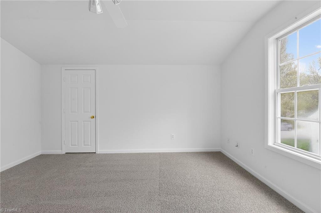 1846 Runner Stone Drive High Point, NC 27265 - Photo 20 of 31