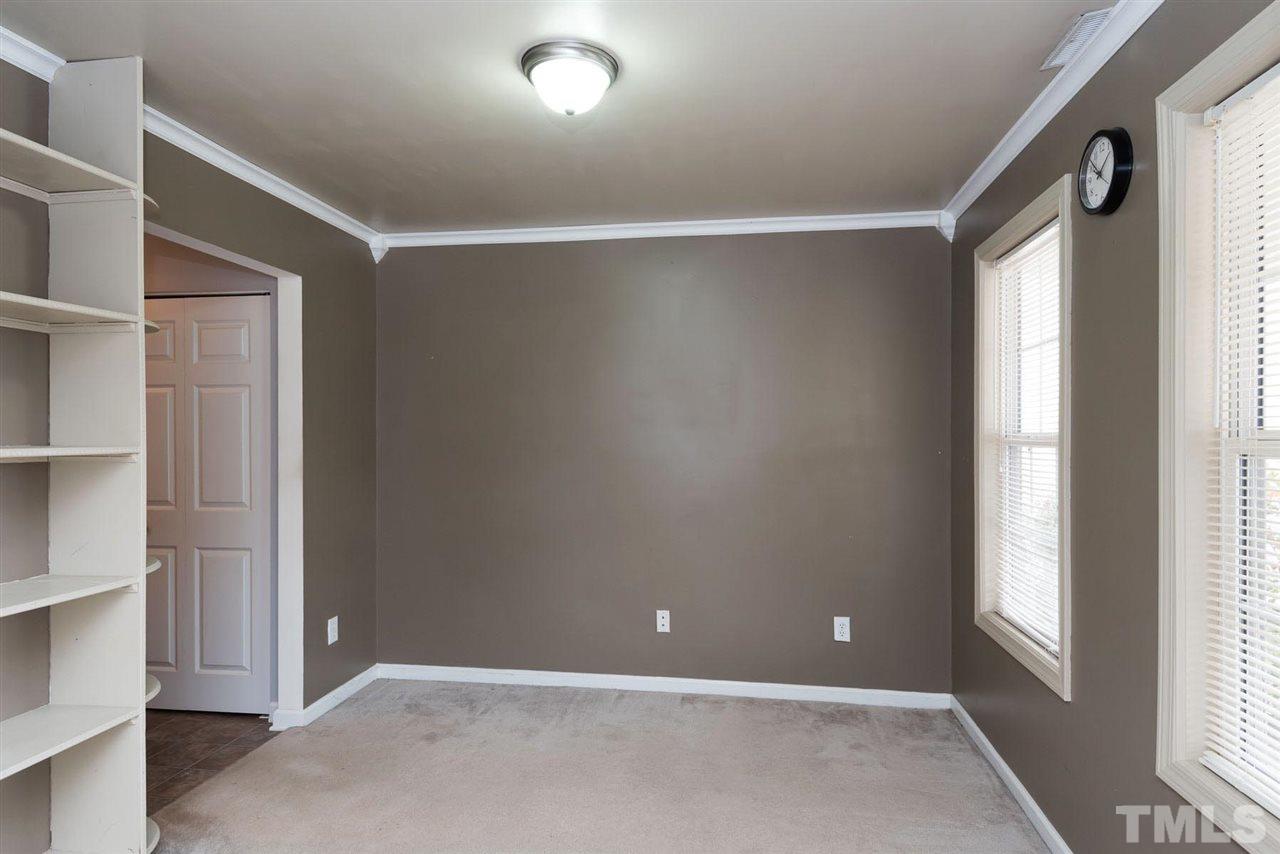 3704 Fan Palm Court Raleigh, NC 27616 - Photo 10 of 21 Gallery Image 10