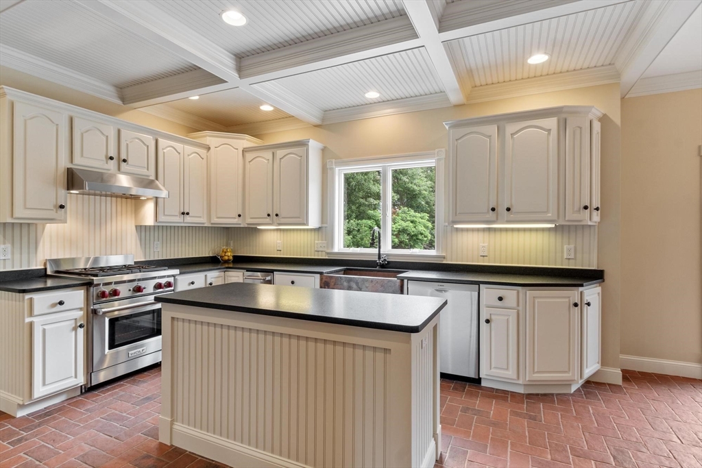 58 Pheasant Brook Road North Andover, MA 01845 - Photo 13 of 42