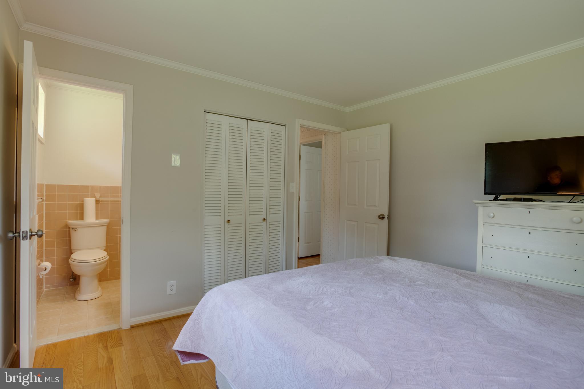 355 Gay Road Warrenton, VA 20186 - Photo 21 of 39 Primary bedroom