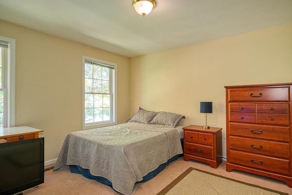 494 West Townsend Road Lunenburg, MA 01462 - Photo 25 of 35 Gallery Image 25