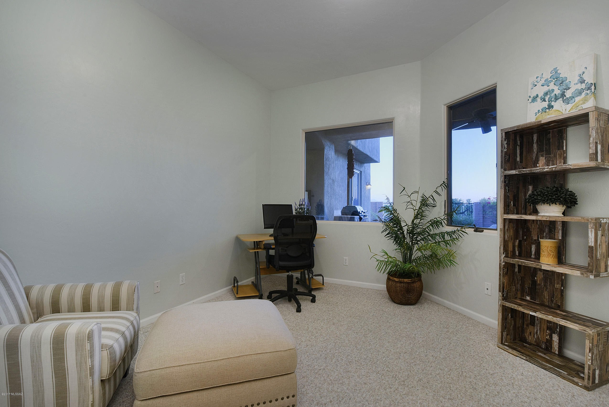 12477 North Piping Rock Road Oro Valley, AZ 85755 - Photo 23 of 32