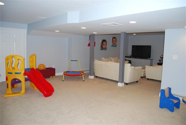 33 Liberty Road Bedford, MA 01730 - Photo 20 of 25 Gallery Image 20