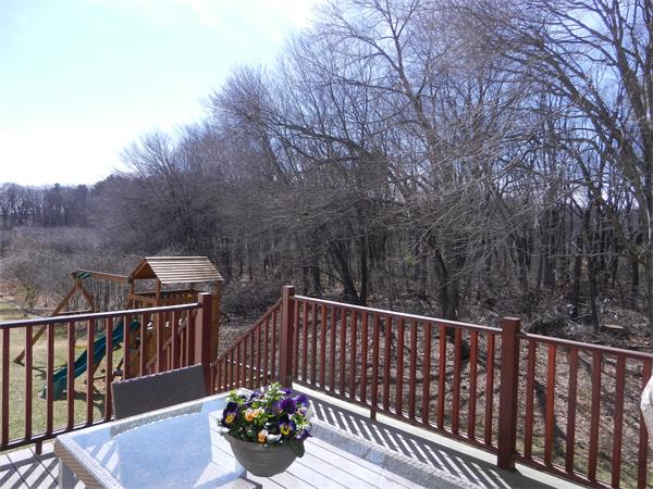 33 Liberty Road Bedford, MA 01730 - Photo 23 of 25 Gallery Image 23