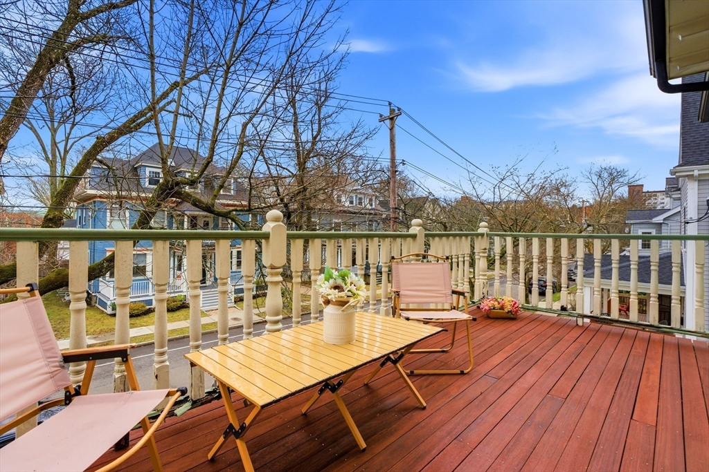 36 Naples Road Brookline, MA 02446 - Photo 30 of 33