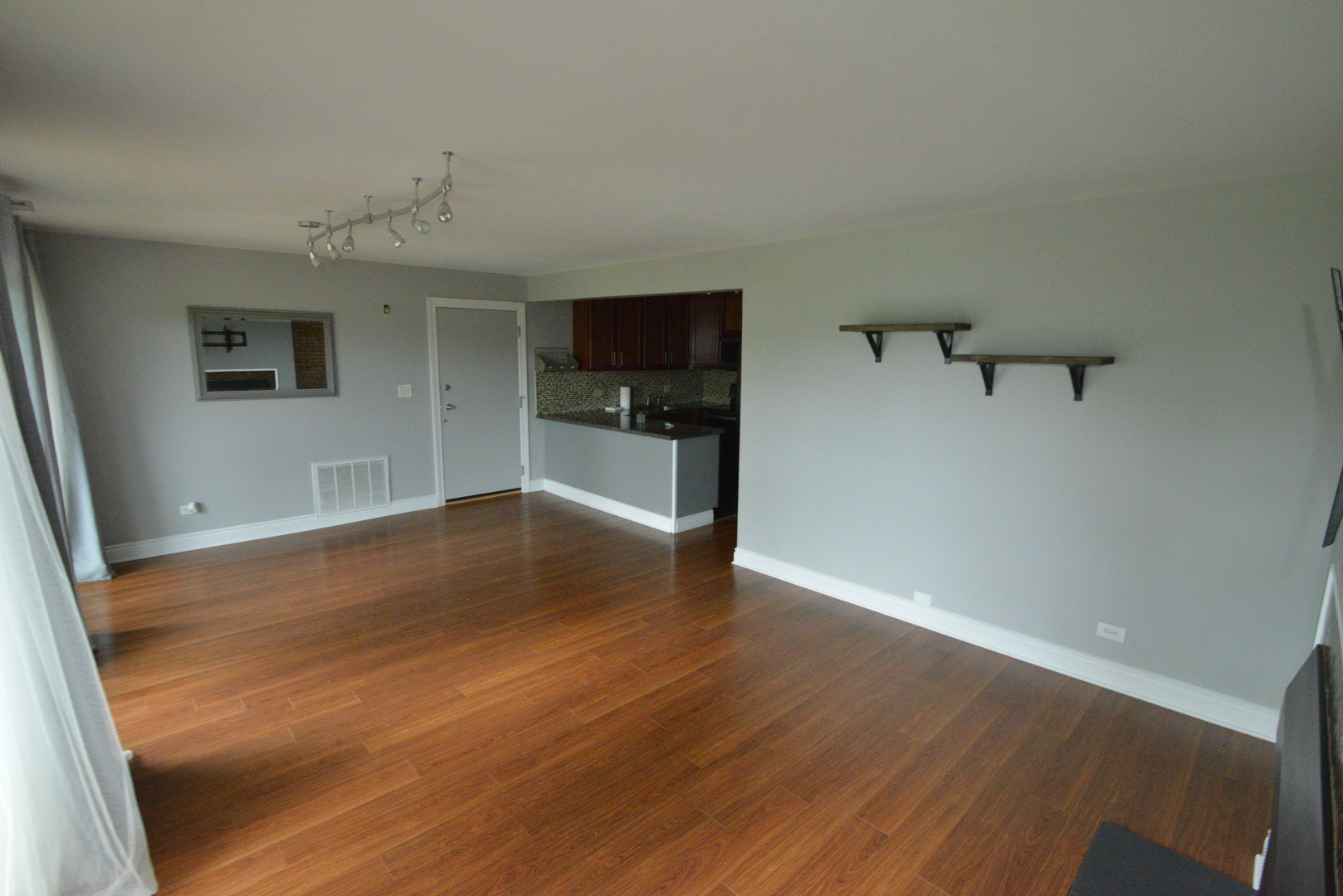 5850 Forest View Road, Unit E Lisle, IL 60532 - Photo 3 of 10