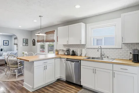 $297,500 | 4912 Evanston Avenue, Indianapolis, IN 46205
