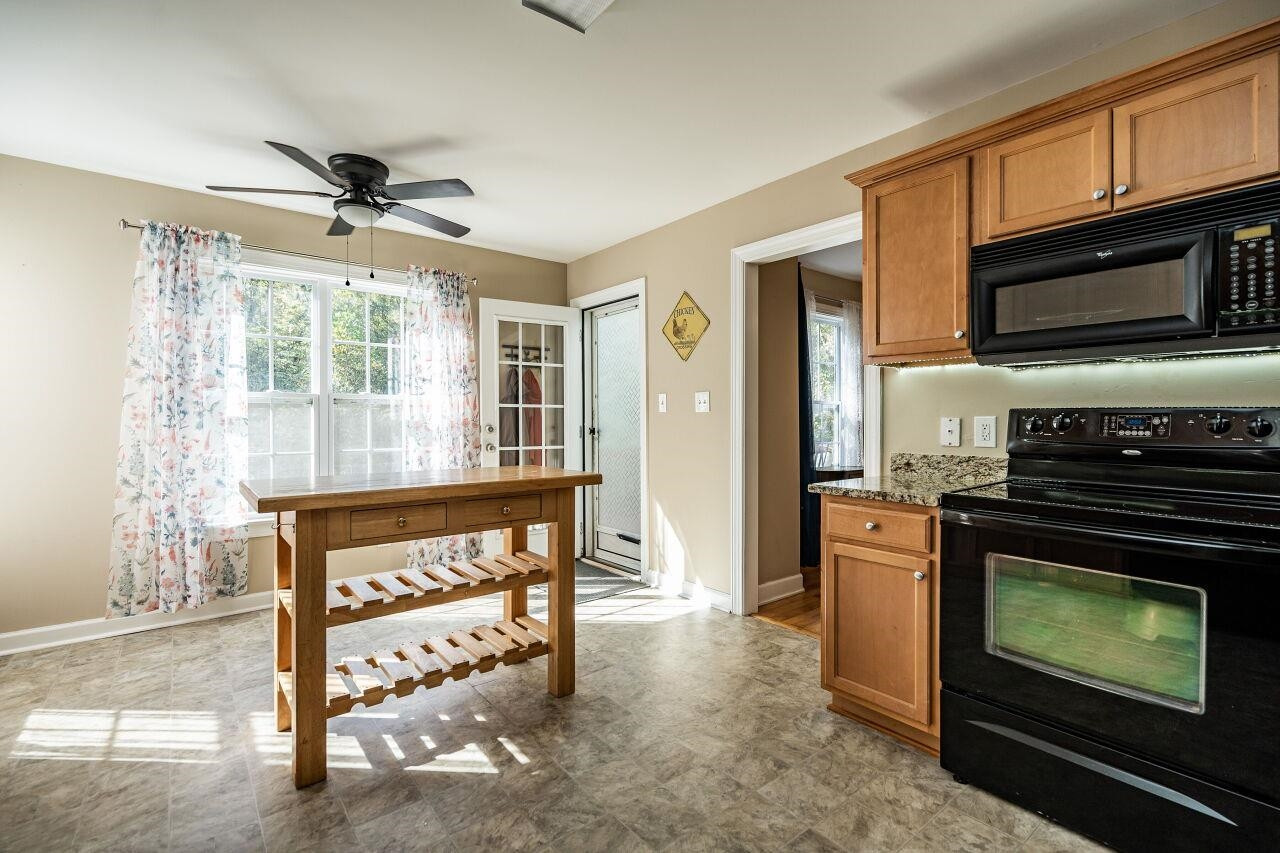 477 Vinson Road Clayton, NC 27527 - Photo 13 of 30 Photo 13