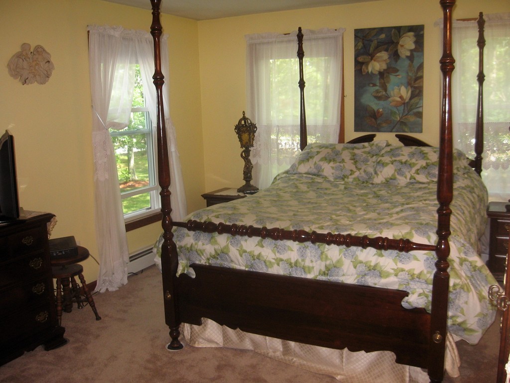 6 Ballou Road Hopedale, MA 01747 - Photo 14 of 22 Gallery Image 14