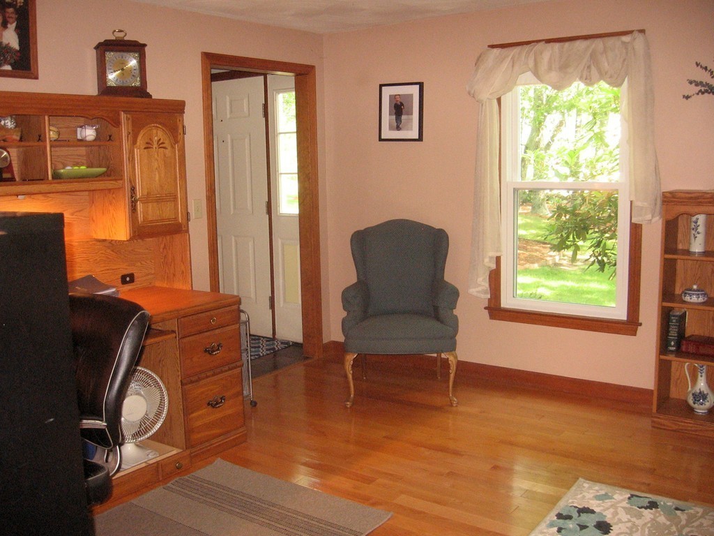 6 Ballou Road Hopedale, MA 01747 - Photo 10 of 22 Gallery Image 10