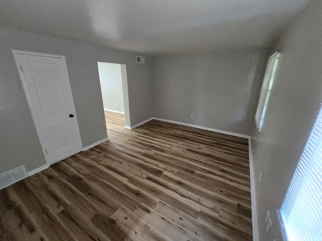 $1,015 | 1718 Grandin Road Southwest, Unit 14, Roanoke, VA 24015