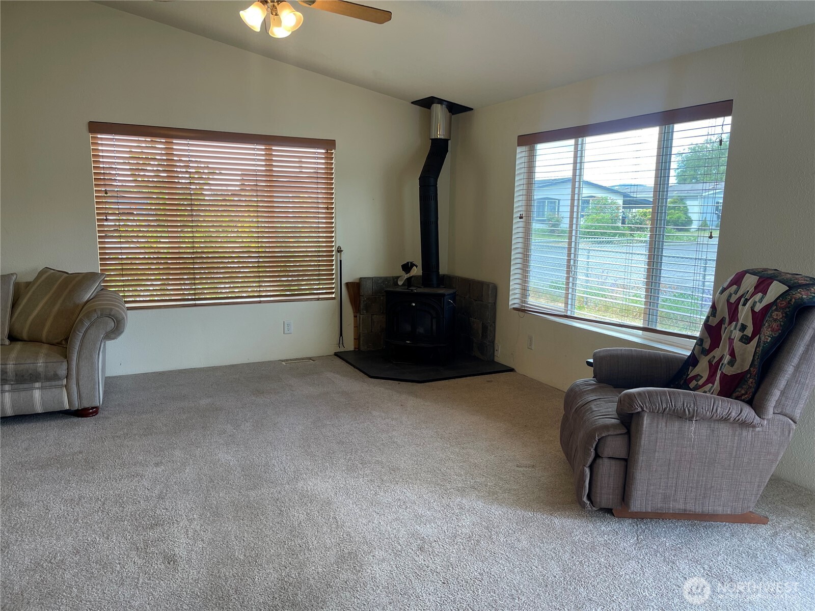 1785 Douglas Road, Unit 60 Friday Harbor, WA 98250 - Photo 26 of 38