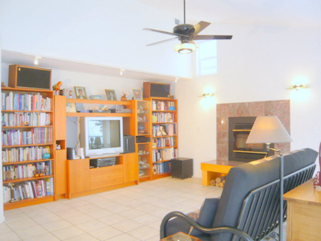 643 Isabella Road El Granada, CA 94019 - Photo 7 of 25 Gallery Image 7