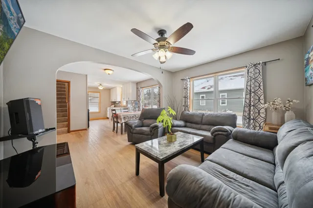 $289,900 | 704 Broadway Street, Cleveland, MN 56017