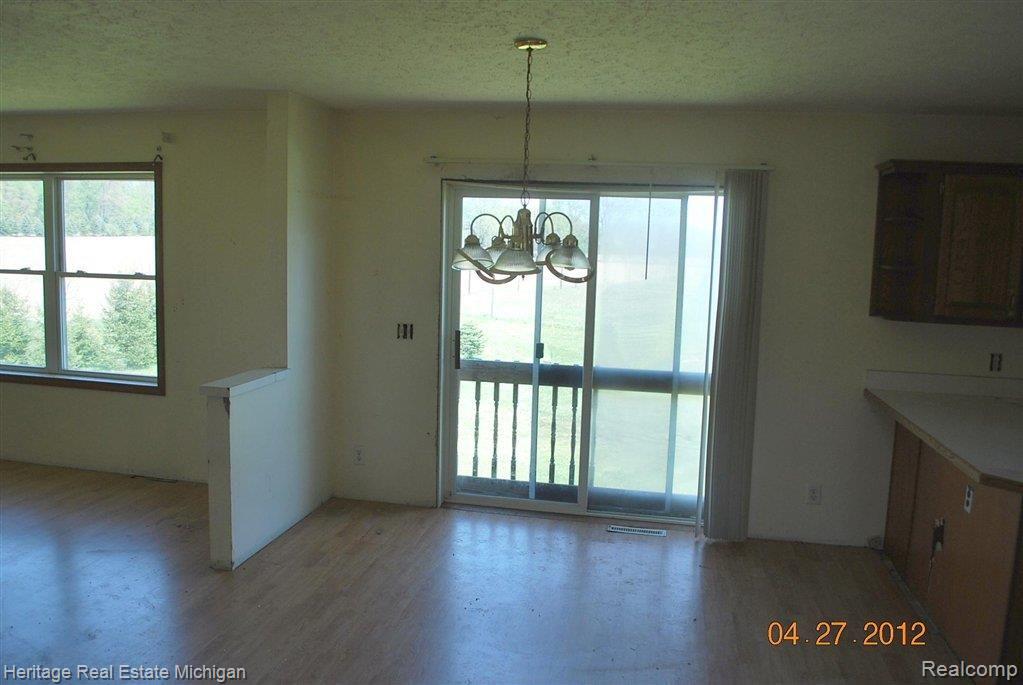 4405 Bull Run Road Gregory, MI 48137 - Photo 6 of 8 clean_146.JPG