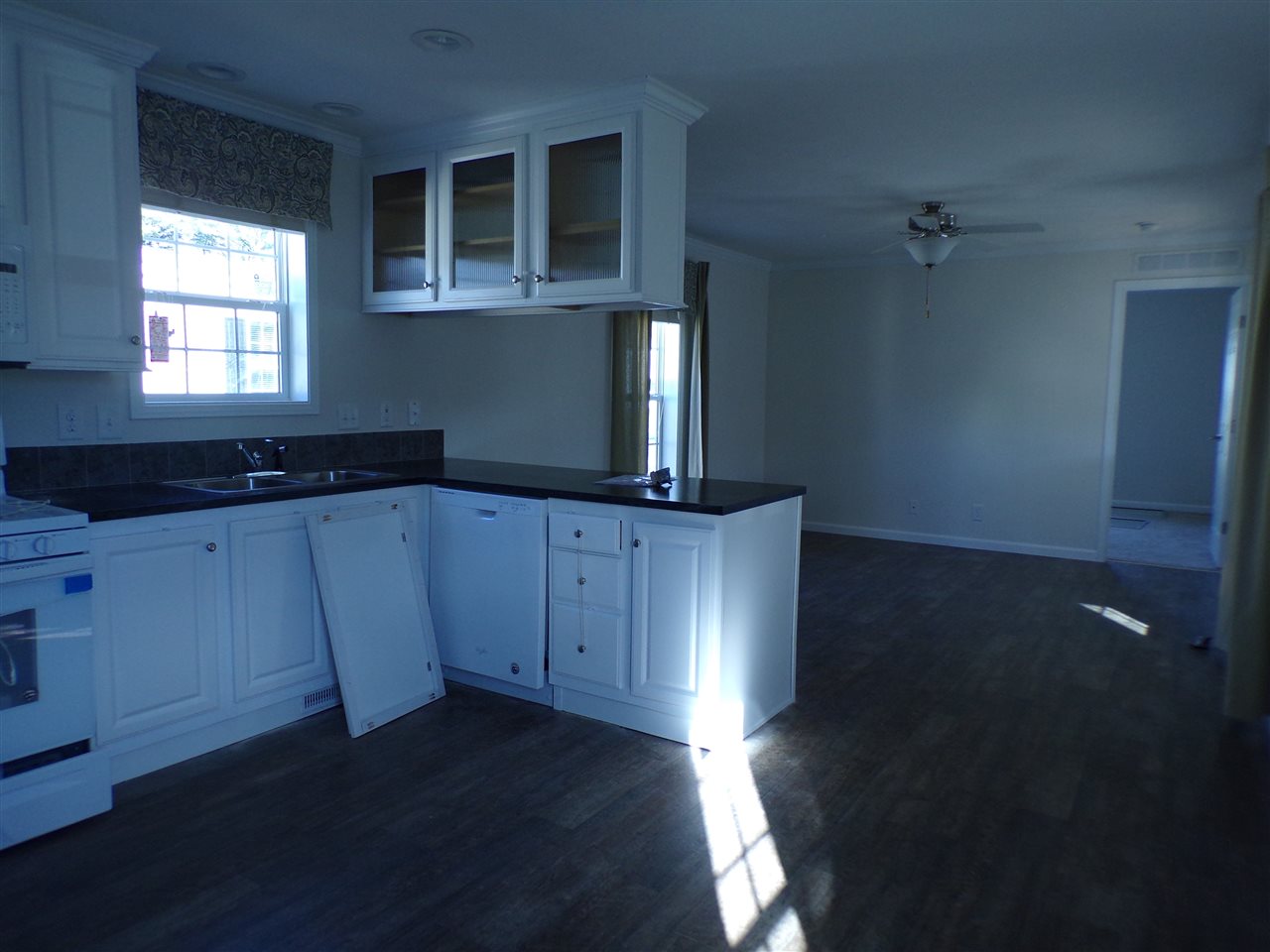 16 1st Street Exeter, NH 03833 - Photo 8 of 9