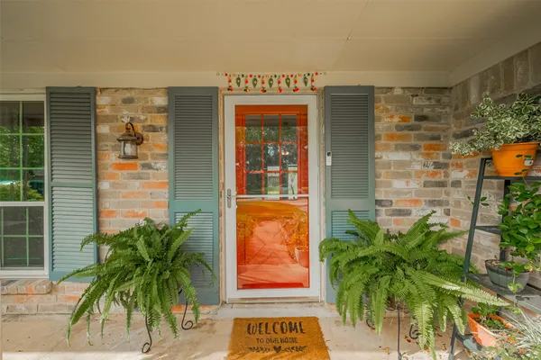 $2,399 | 3426 Hidden Creek Drive, Sugar Land, TX 77479