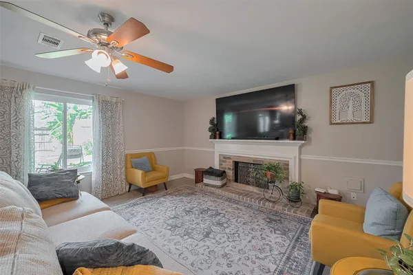 $2,399 | 3426 Hidden Creek Drive, Sugar Land, TX 77479