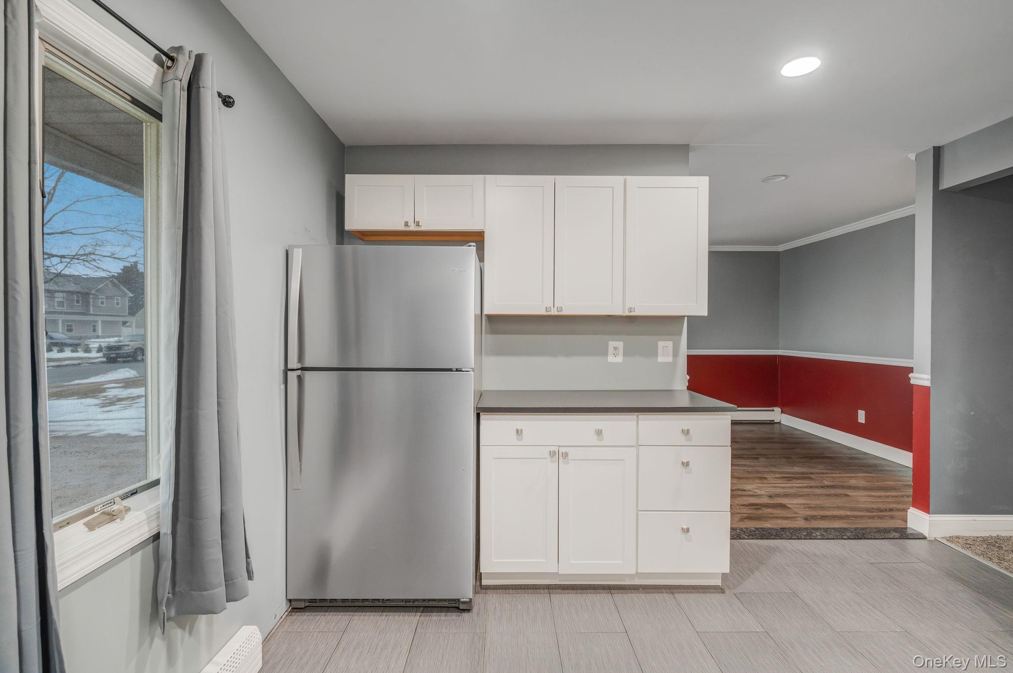 27 Mallard Road Levittown, NY 11756 - Photo 13 of 41