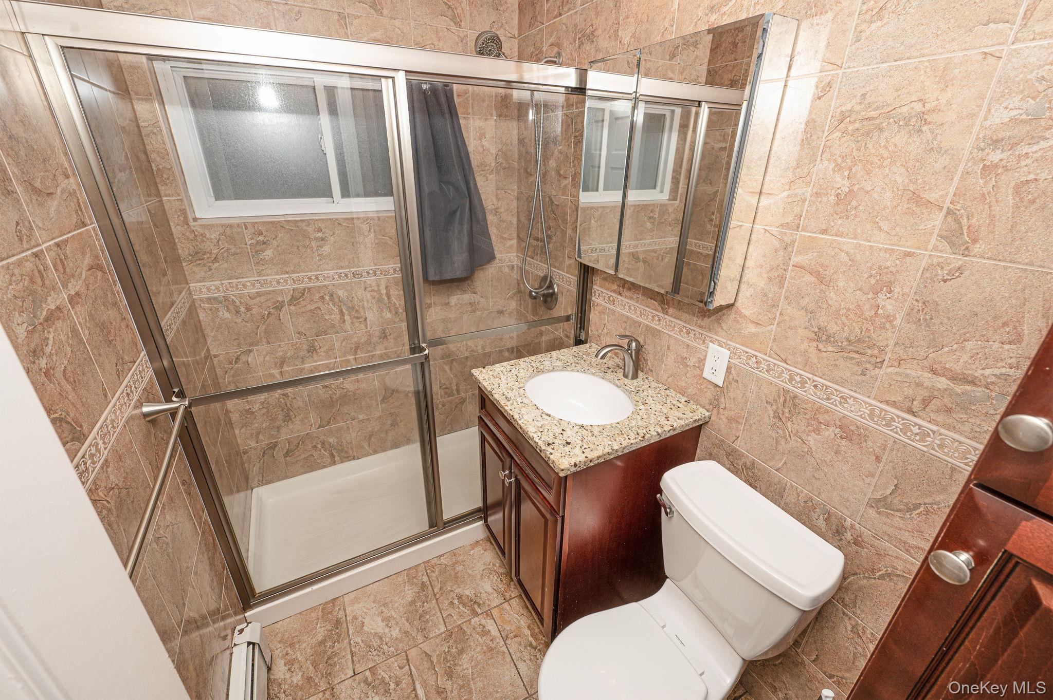 27 Mallard Road Levittown, NY 11756 - Photo 24 of 41