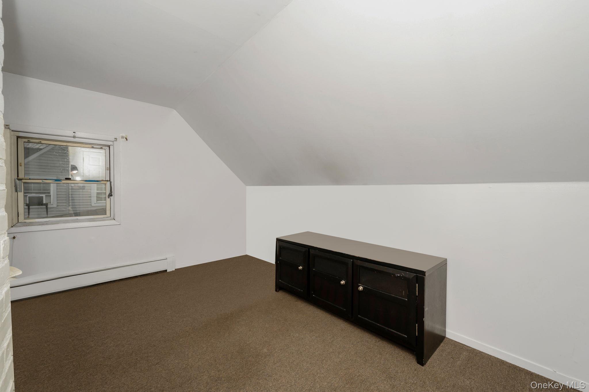 27 Mallard Road Levittown, NY 11756 - Photo 27 of 41