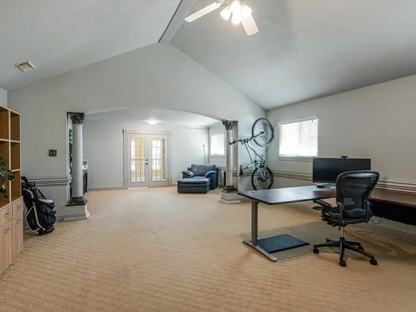 $699,900 | 7507 Naremore Drive, Spring, TX 77379