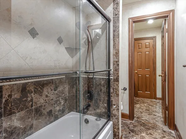 $699,900 | 7507 Naremore Drive, Spring, TX 77379