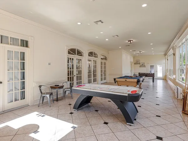 $699,900 | 7507 Naremore Drive, Spring, TX 77379