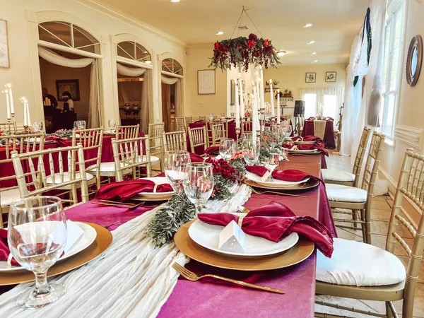 $699,900 | 7507 Naremore Drive, Spring, TX 77379