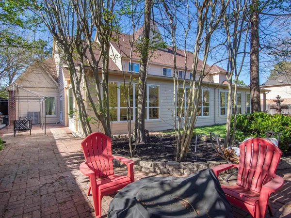 $699,900 | 7507 Naremore Drive, Spring, TX 77379