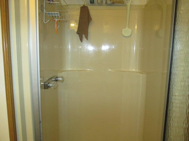 316 Rugby Road Fairfield Glade, TN 38558 - Photo 12 of 21 12 Master bath