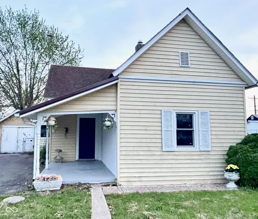 $129,900 | 513 West Washington Street, Alexandria, IN 46001