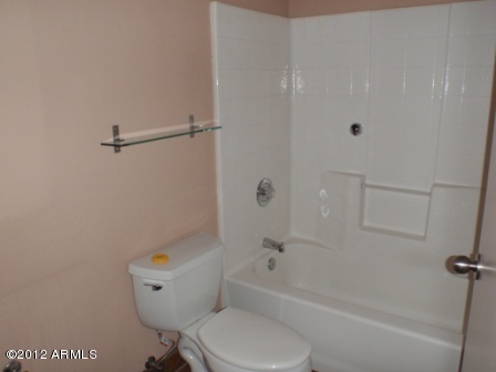 8519 West Ocotillo Road Glendale, AZ 85305 - Photo 5 of 10 8519 W Ocotillo Rd 5