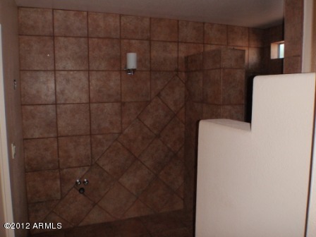 8519 West Ocotillo Road Glendale, AZ 85305 - Photo 8 of 10 8519 W Ocotillo Rd 8