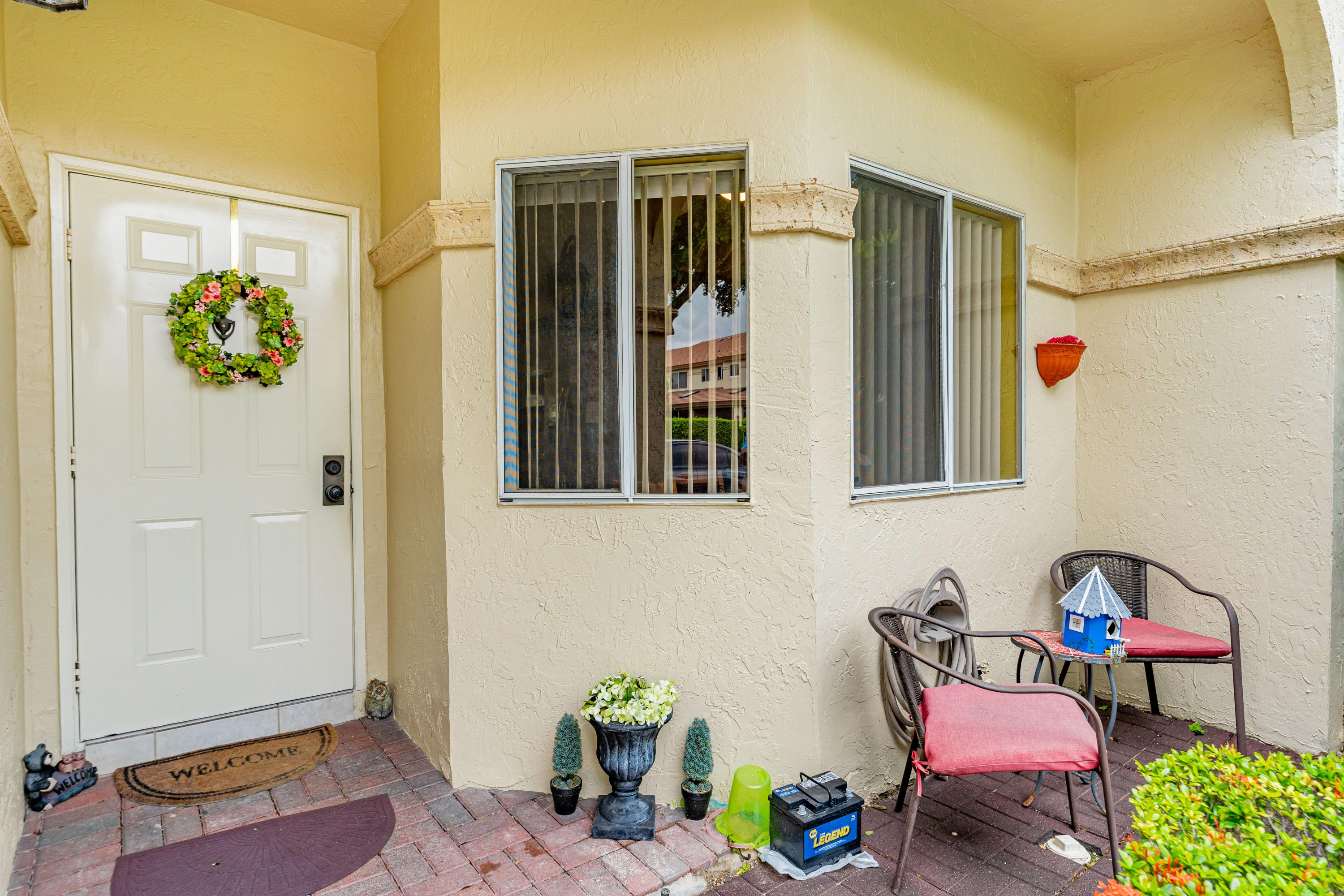 6763 Via Regina Boca Raton, FL 33433 - Photo 4 of 40 8