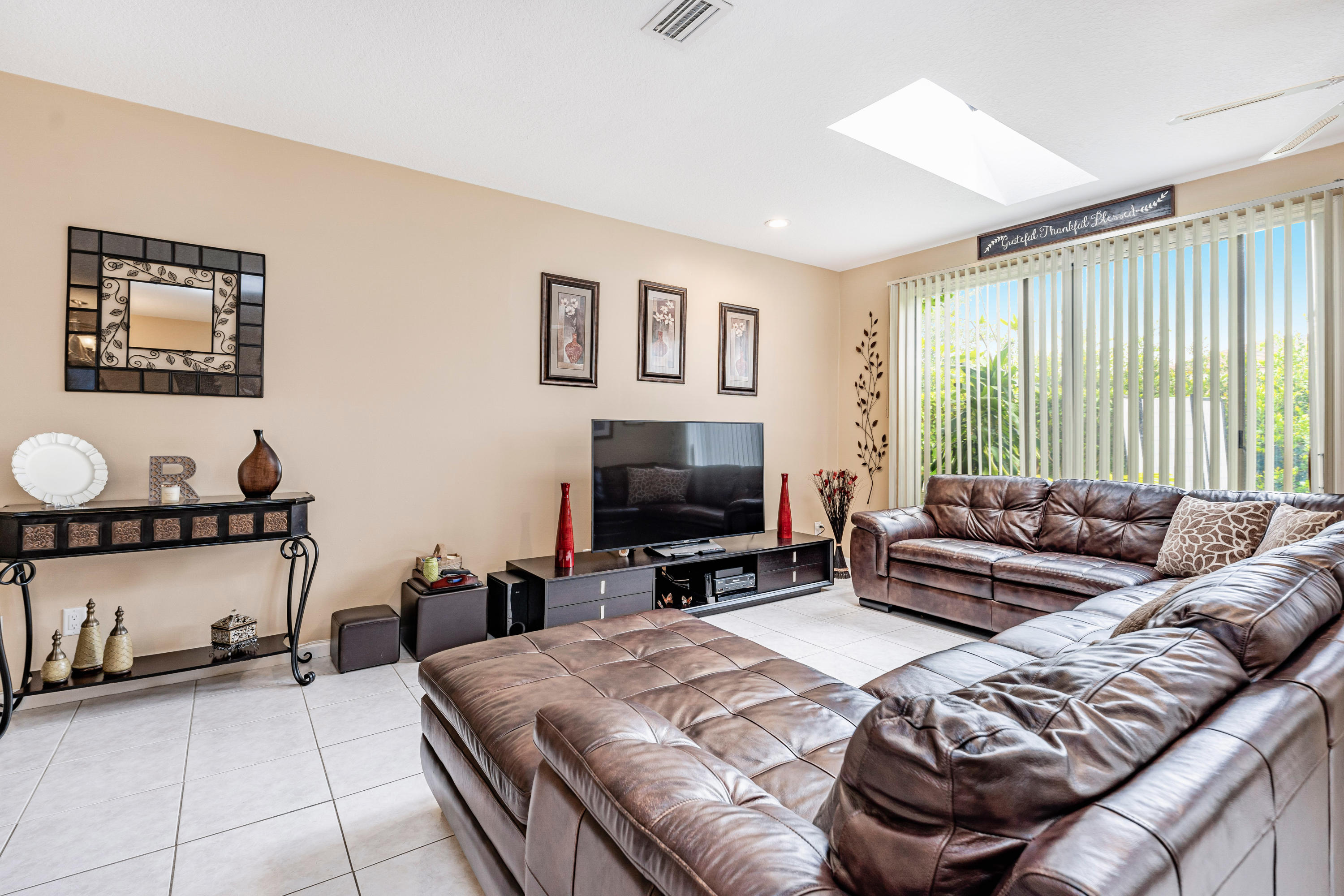 6763 Via Regina Boca Raton, FL 33433 - Photo 7 of 40 11