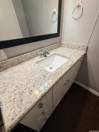 $1,200 | 161 Water Street, Unit A, Pipe Creek, TX 78063