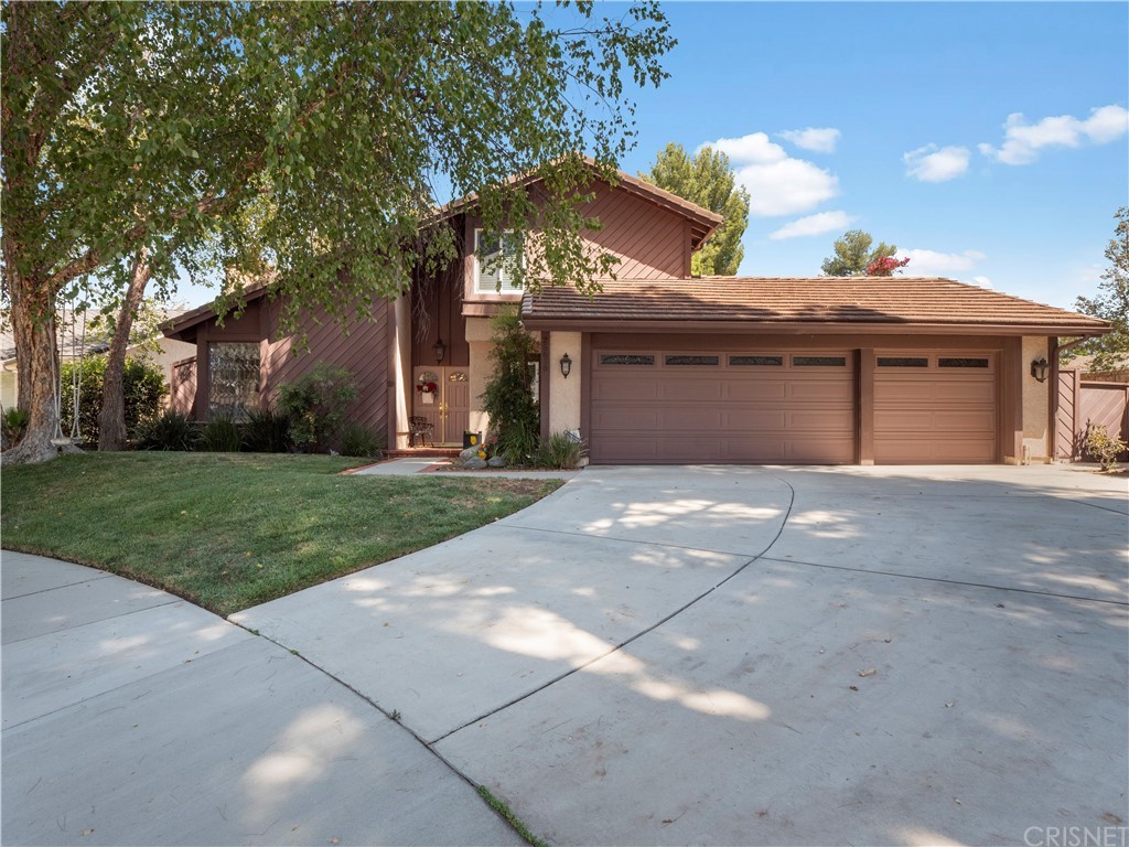 25656 Yucca Valley Road Valencia, CA 91355 - Photo 44 of 49 3 car garage & wide driveway