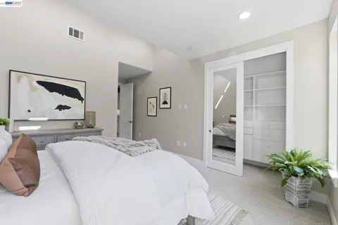 $900,000 | 80 Woodbury Highlands Place, Unit 10, Lafayette, CA 94549
