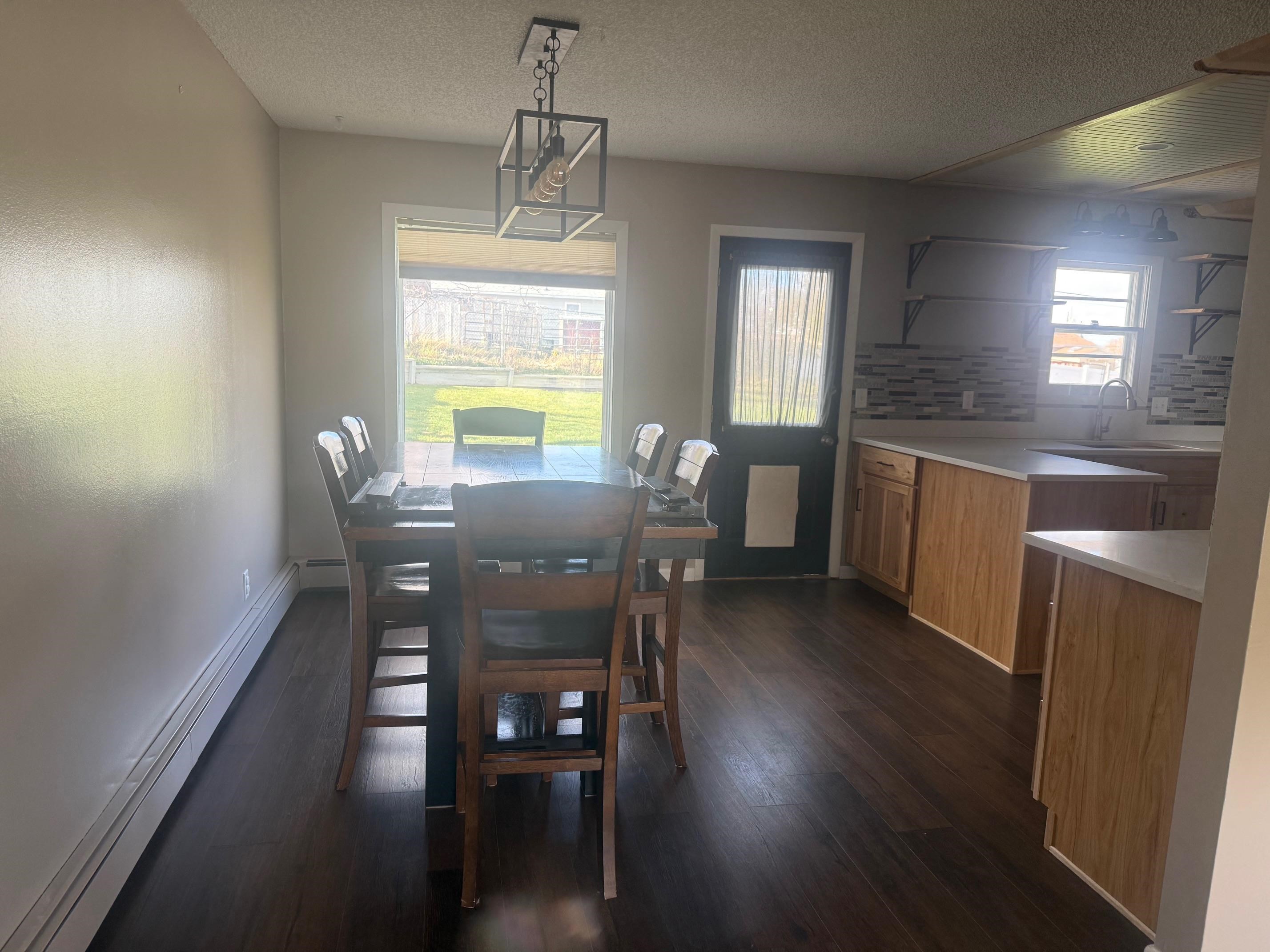 117 East Murray Street Rawlins, WY 82301 - Photo 5 of 27