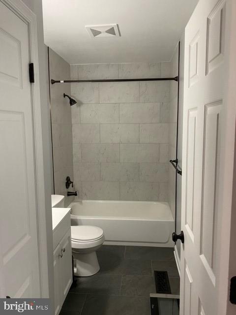 926 Fall Ridge Way Gambrills, MD 21054 - Photo 14 of 34 Main Floor Bathroom